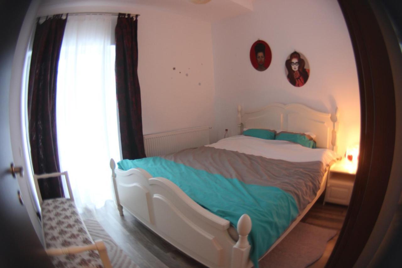 Happy Holiday Apartments Predeal Extérieur photo